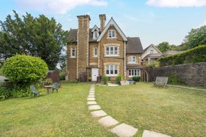 Photo 9- click for photo gallery